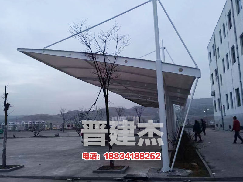 膜結構停車(chē)棚